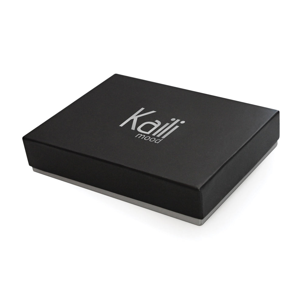 K10838XB | Portafogli Donna in Saffiano Vera Pelle. Colore Bordeaux. 6 slot per carte di credito. Dimensioni da chiuso: cm 18,5 x 10 x 2,5. Confezione: Gift Box rigido fondo/coperchio-3