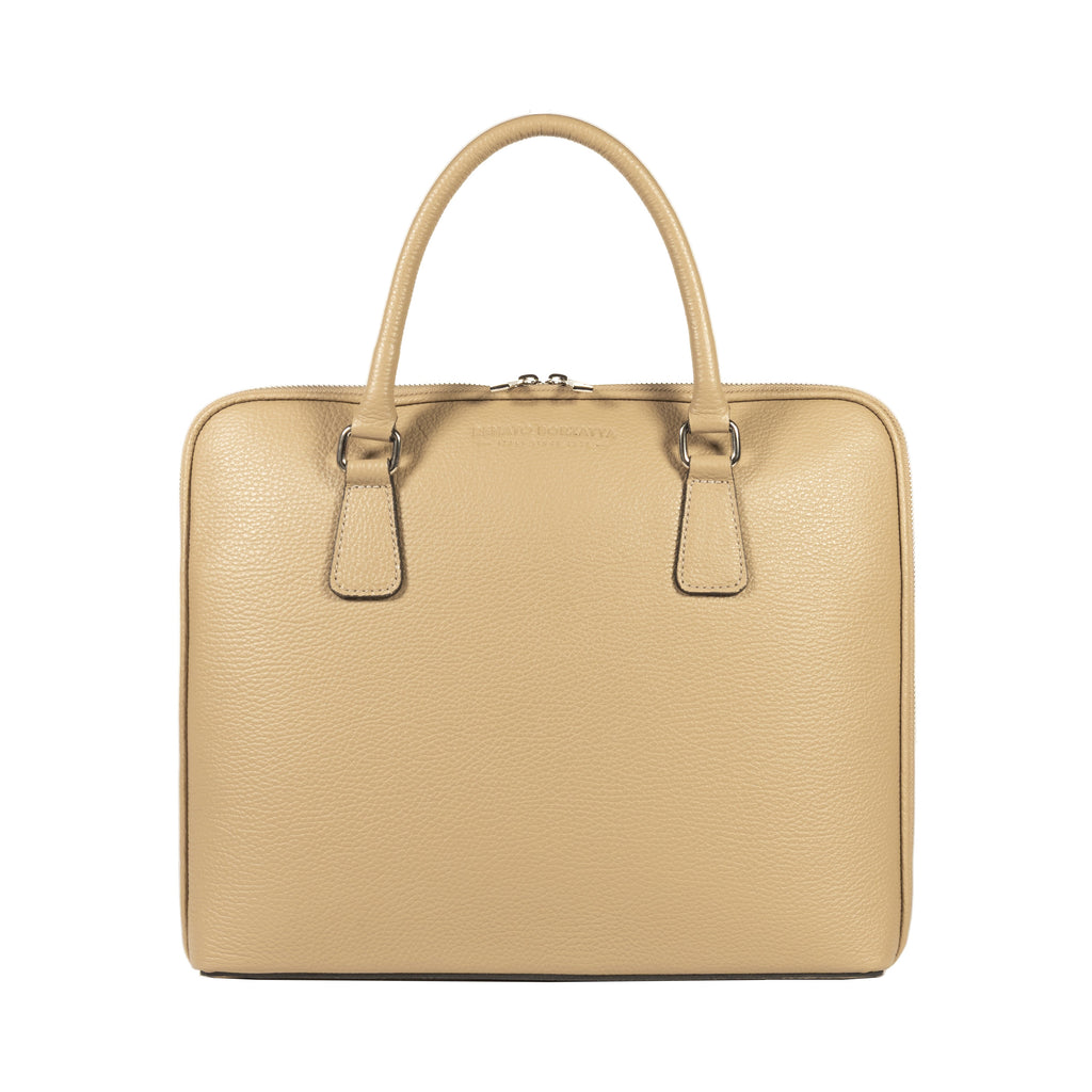 RB1019AQ | Cartella Business Unisex in Vera Pelle Made in Italy con tracolla removibile. Attacchi con moschettoni in metallo Nickel Lucido - Colore Taupe - Dimensioni: cm 37 x 29 x 6,5-1